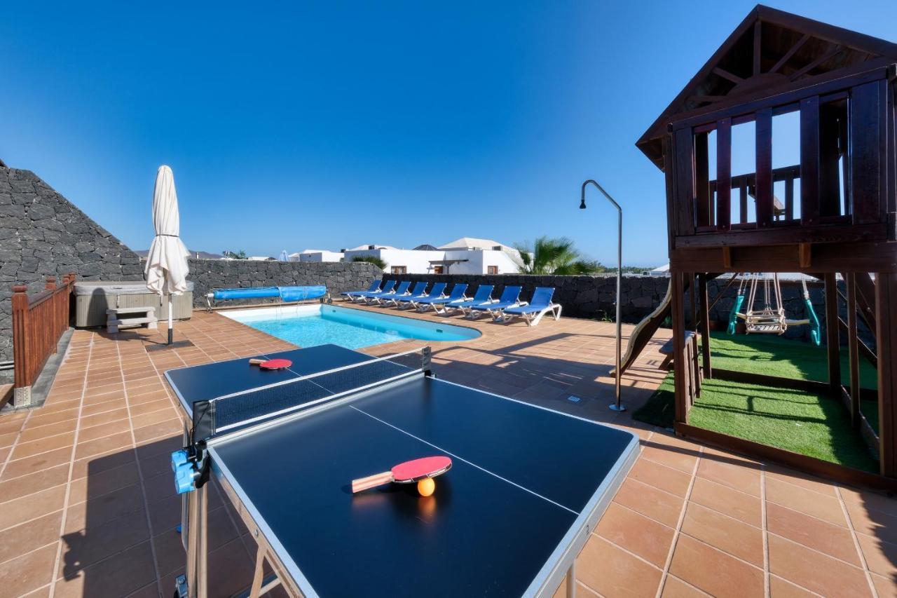 Villa Flavia-Private Pool, Jacuzzi, Sea Views Playa Blanca (Lanzarote) Exterior foto