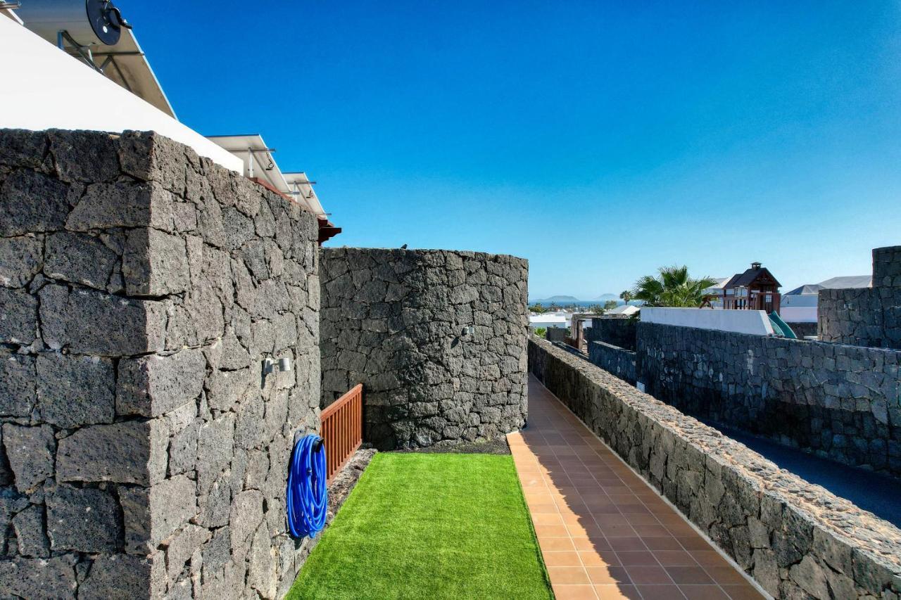 Villa Flavia-Private Pool, Jacuzzi, Sea Views Playa Blanca (Lanzarote) Exterior foto