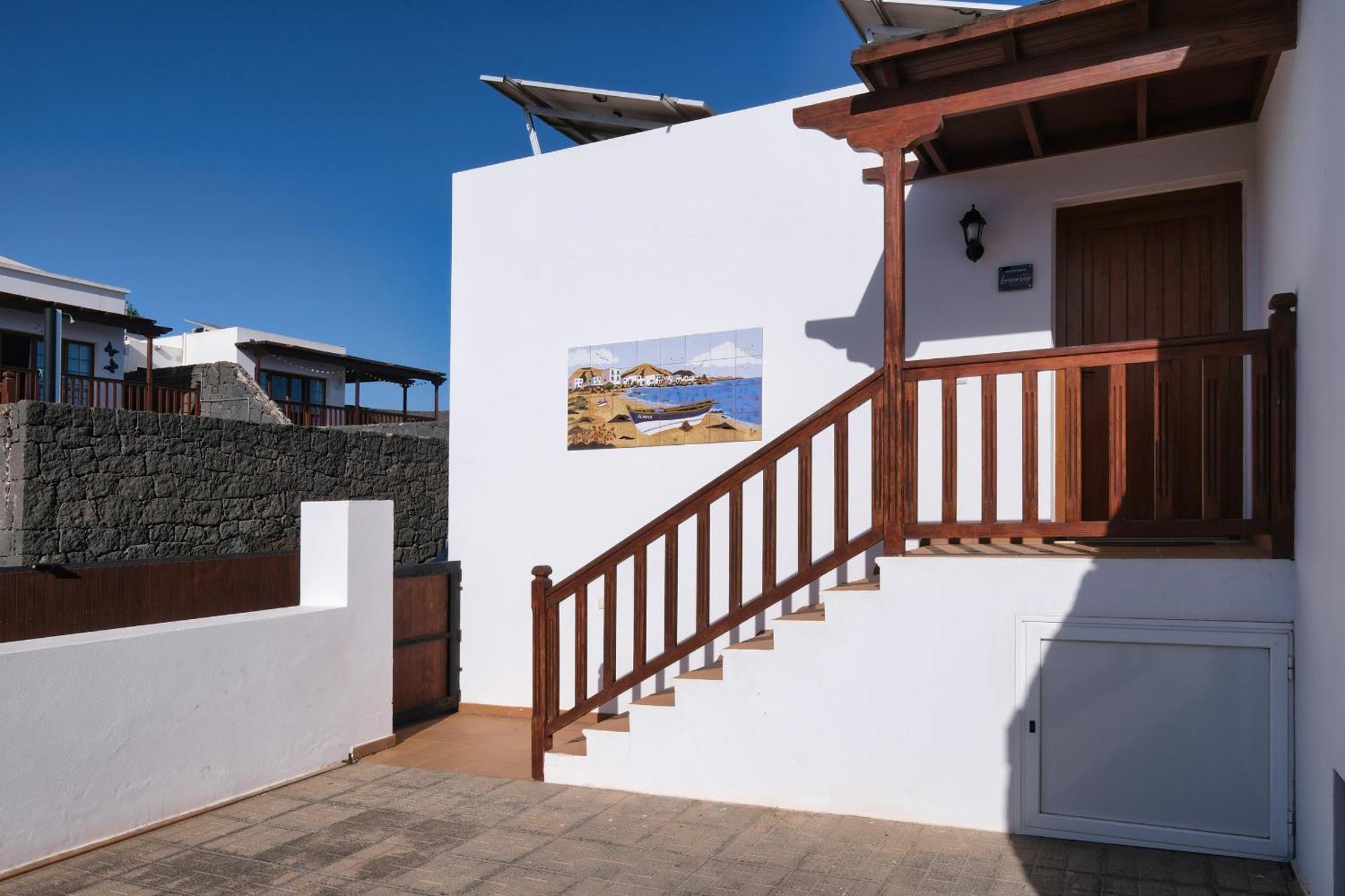Villa Flavia-Private Pool, Jacuzzi, Sea Views Playa Blanca (Lanzarote) Exterior foto